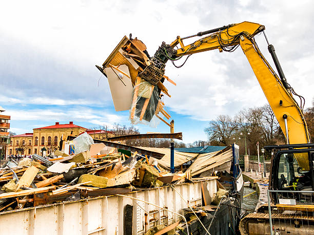 Best Full-Service Junk Removal  in Okawvle, IL